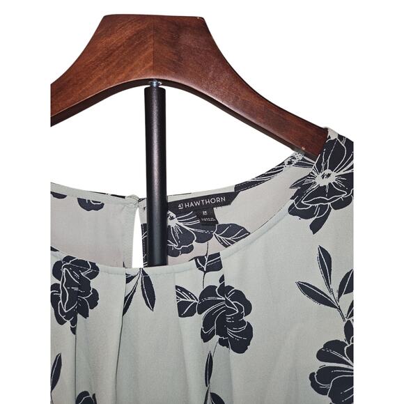 41 Hawthorne plus size 2X floral top sea green color summer top stretchy - Picture 2 of 4